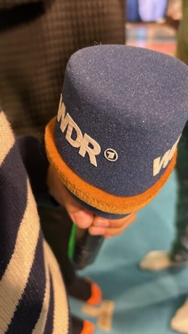 Unser Tag beim WDR-Kinderstudio – und ein kurzer Stopp beim berühmten Dom